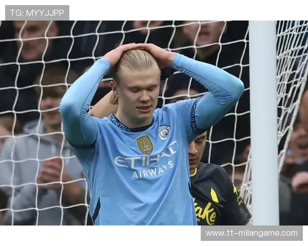 哈兰德点球主罚曼城稳稳命中 哈兰德点球主罚曼城稳稳命中